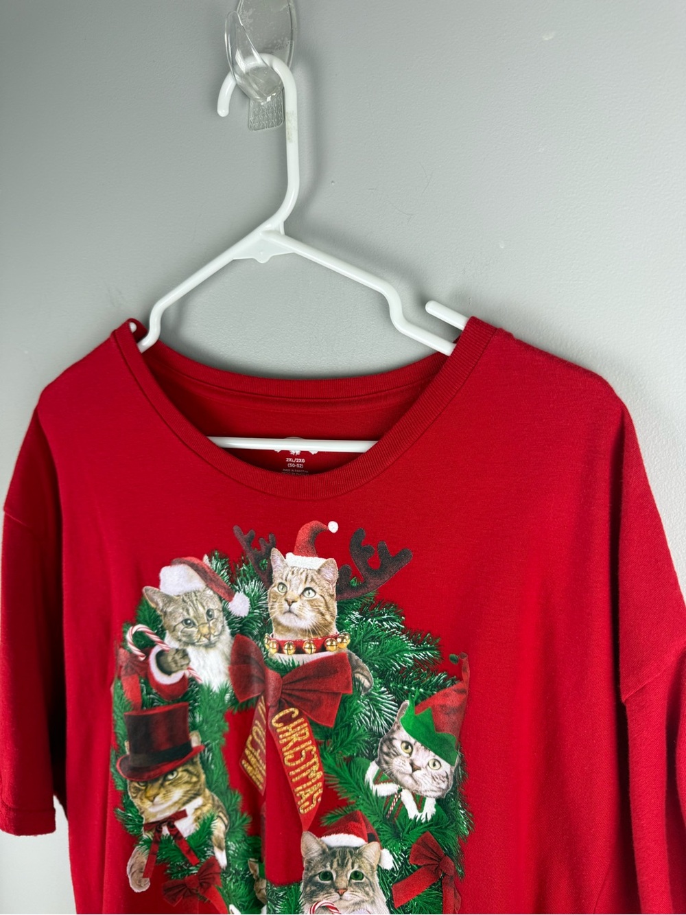 Holiday Time Unisex Red Christmas Cat Wreath Short Sleeve T Shirt SZ 2XL Festive